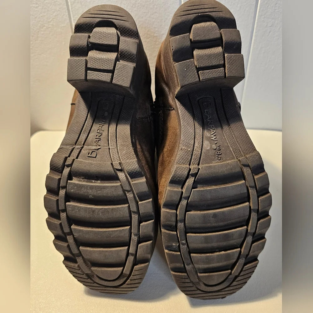 Bearpaw Boots - Style 1920-Felicity - Size 8.5 - Picture 5 of 14